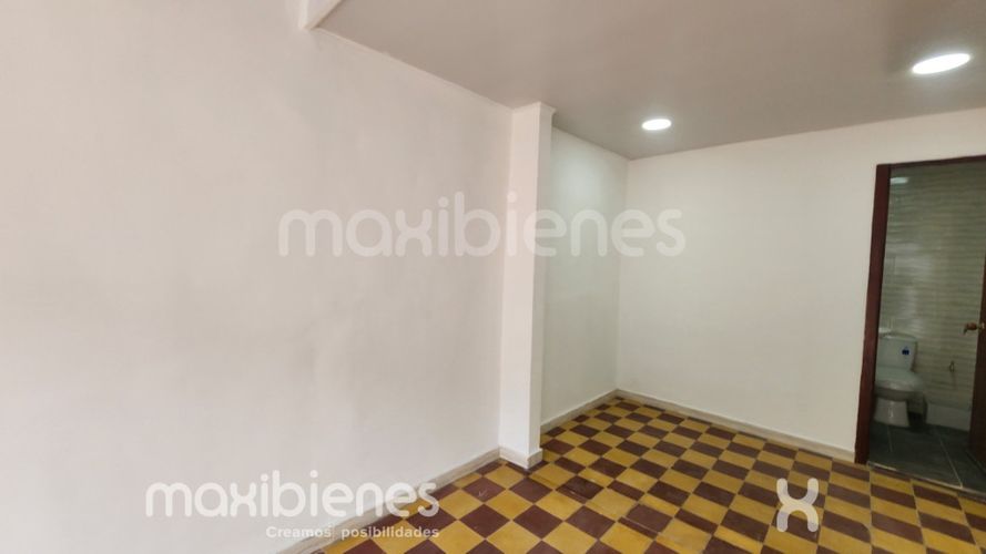 Local en arriendo en Prado, Bello, 23 m² · foto 3 de 6