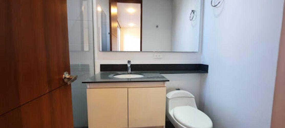 Apartamento de 3 alcobas en arriendo en Vizcaya, Medellín, 168 m² · foto 8 de 24