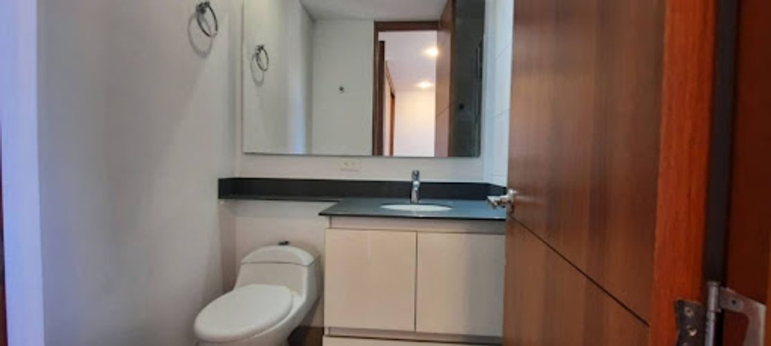Apartamento de 3 alcobas en arriendo en Vizcaya, Medellín, 168 m² · foto 11 de 24