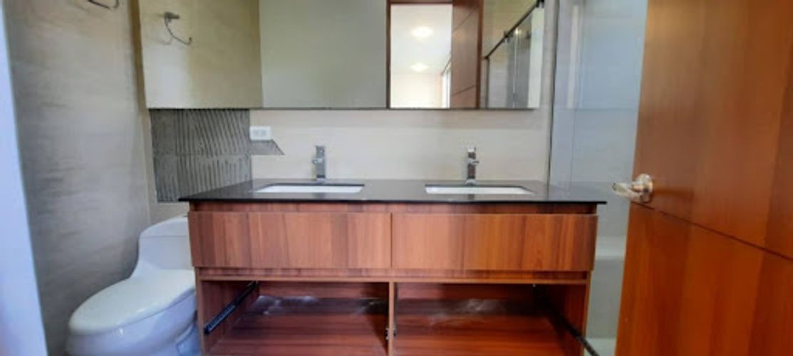 Apartamento de 3 alcobas en arriendo en Vizcaya, Medellín, 168 m² · foto 15 de 24