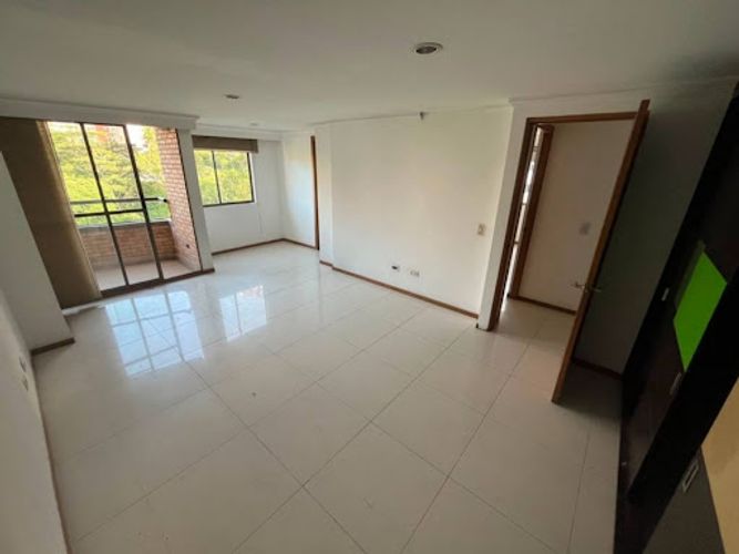 Apartamento de 2 alcobas en arriendo en Aves Maria, Sabaneta, 125 m² · foto 6 de 11