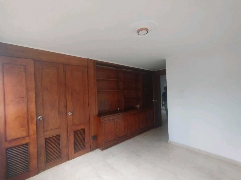 Apartamento en arriendo en Laureles, Medellín · foto 4 de 15