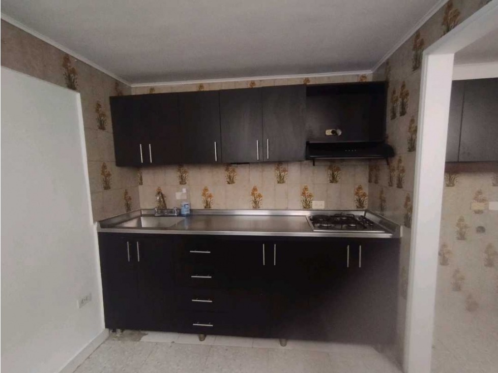 Apartamento en arriendo en Laureles, Medellín · foto 9 de 15