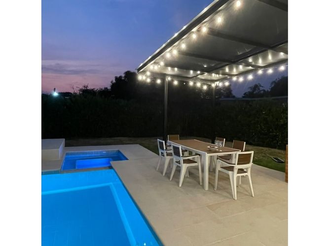 Casa de 4 alcobas en venta en Las Varas, Ricaurte, 220 m² · foto 7 de 24