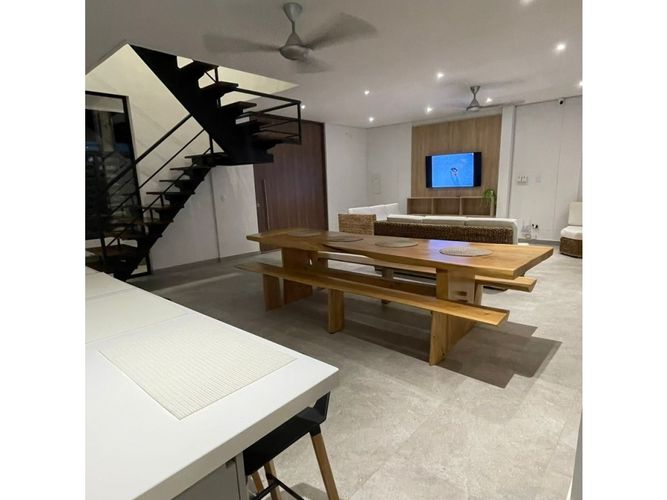 Casa de 4 alcobas en venta en Las Varas, Ricaurte, 220 m² · foto 11 de 24