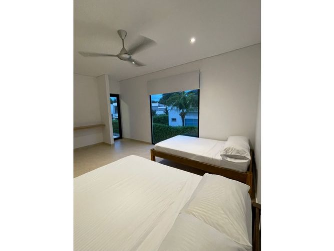 Casa de 4 alcobas en venta en Las Varas, Ricaurte, 220 m² · foto 13 de 24