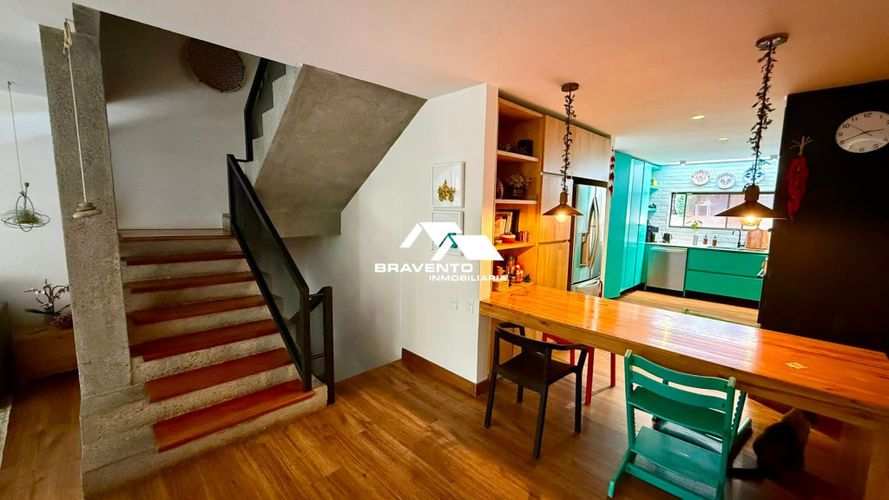 Casa de 3 alcobas en venta en La Calera, Medellín, 265 m² · foto 10 de 15