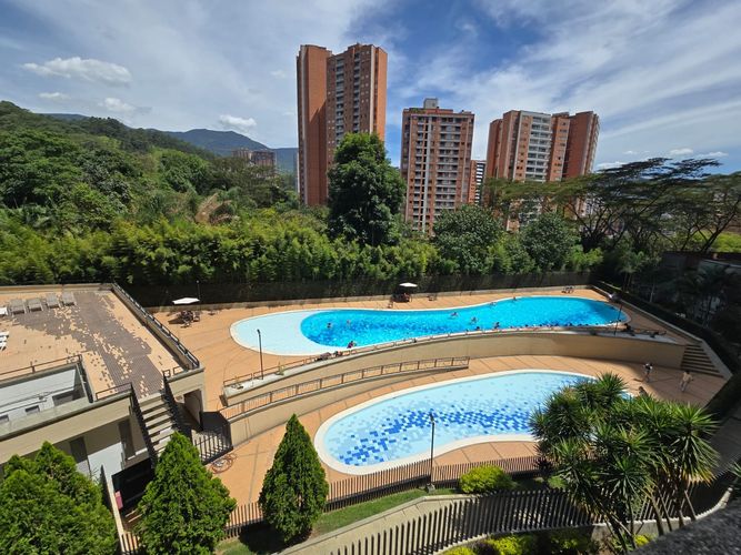 Apartamento de 3 alcobas en venta en Las Lomitas, Sabaneta, 81 m² · foto 13 de 13