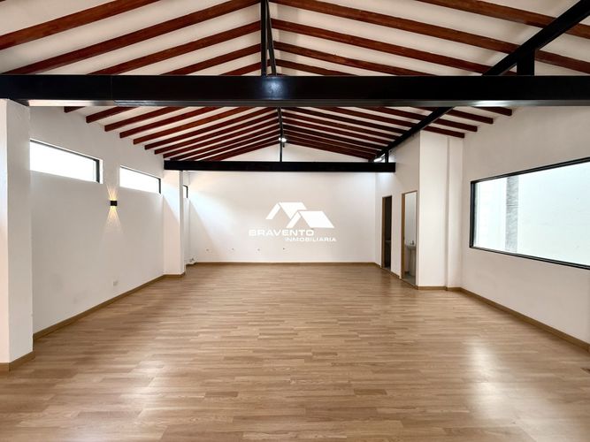 Local en arriendo en Patio Bonito, Medellín, 92 m² · foto 3 de 6