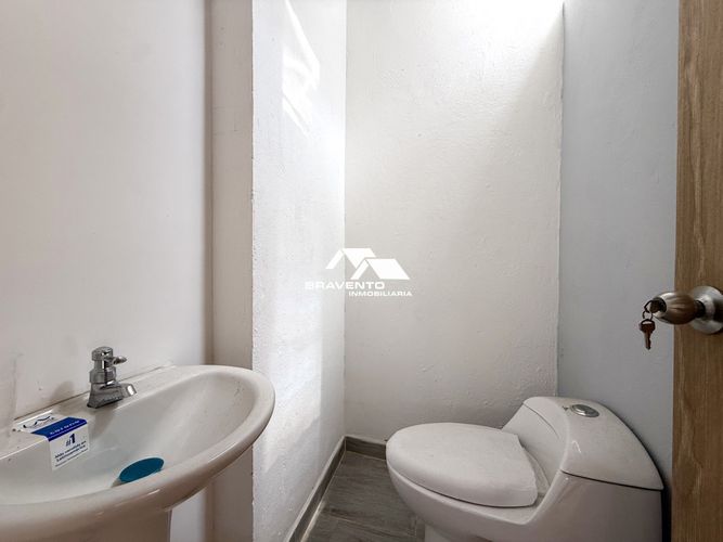 Local en arriendo en Patio Bonito, Medellín, 92 m² · foto 5 de 6