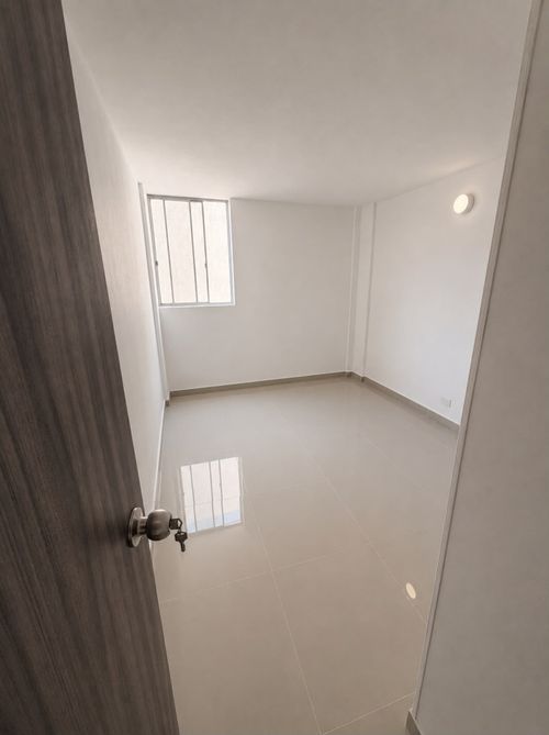 Apartamento de 3 alcobas en venta en El Lido, Cali, 80 m² · foto 10 de 16