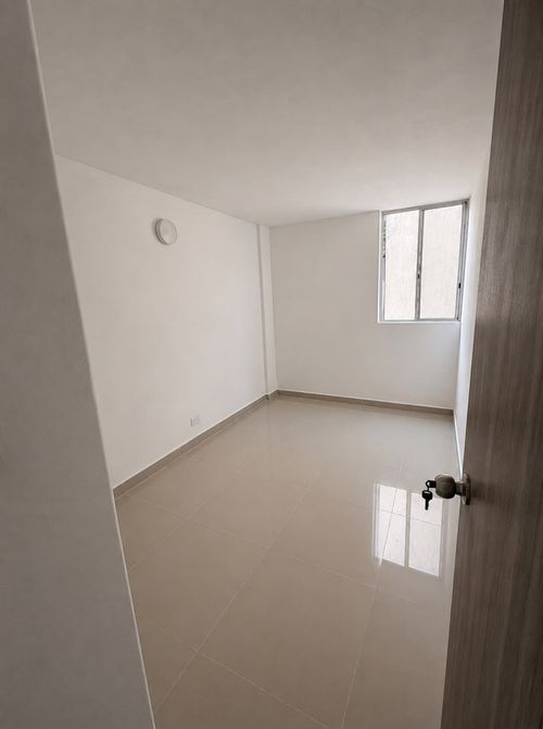 Apartamento de 3 alcobas en venta en El Lido, Cali, 80 m² · foto 12 de 16