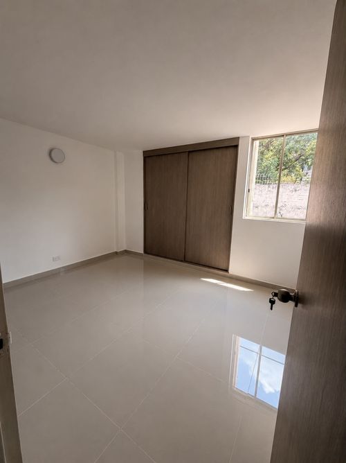 Apartamento de 3 alcobas en venta en El Lido, Cali, 80 m² · foto 15 de 16