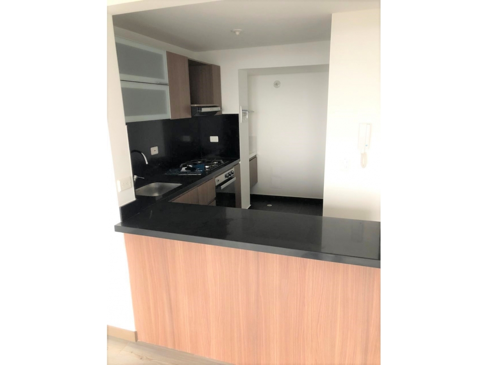 Apartamento en venta en Castilla, Bogotá · foto 2 de 19