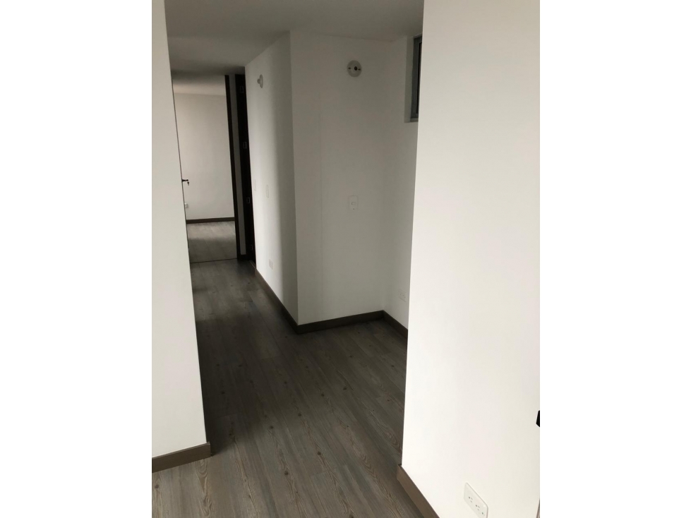 Apartamento en venta en Castilla, Bogotá · foto 4 de 19