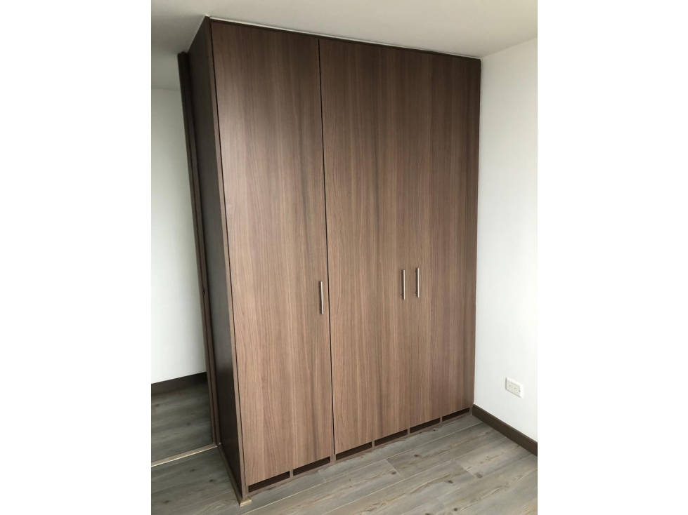 Apartamento en venta en Castilla, Bogotá · foto 7 de 19
