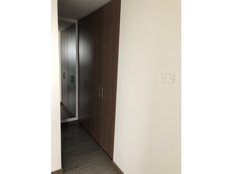 Apartamento en venta en Castilla, Bogotá · foto 11 de 19