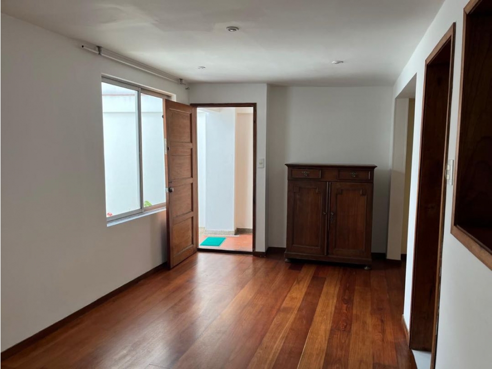 Casa en venta en La Macarena, Bogotá · foto 12 de 18