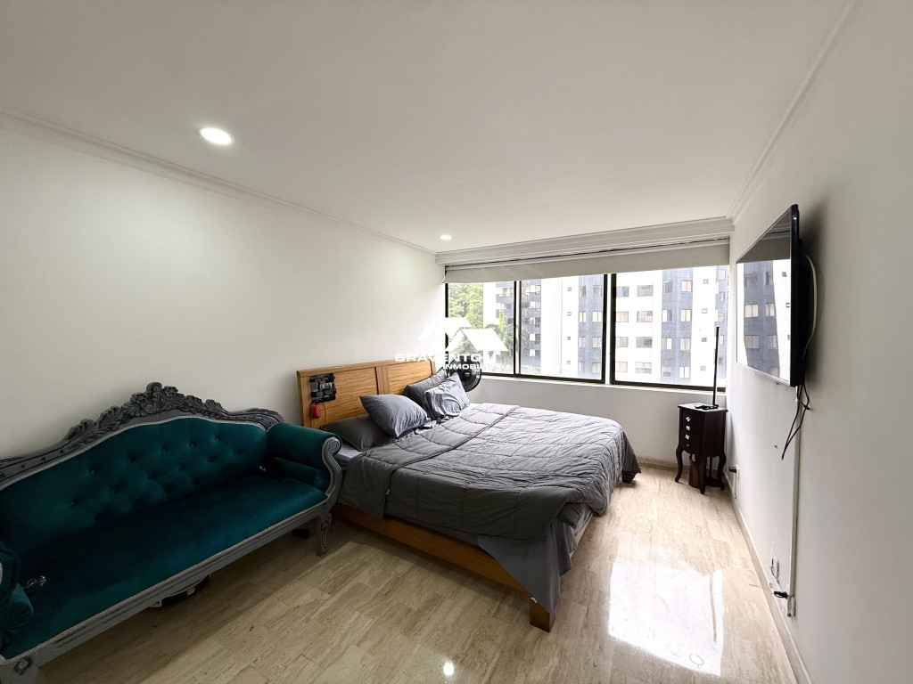 Apartamento en arriendo en Los Balsos, Medellín · foto 11 de 24