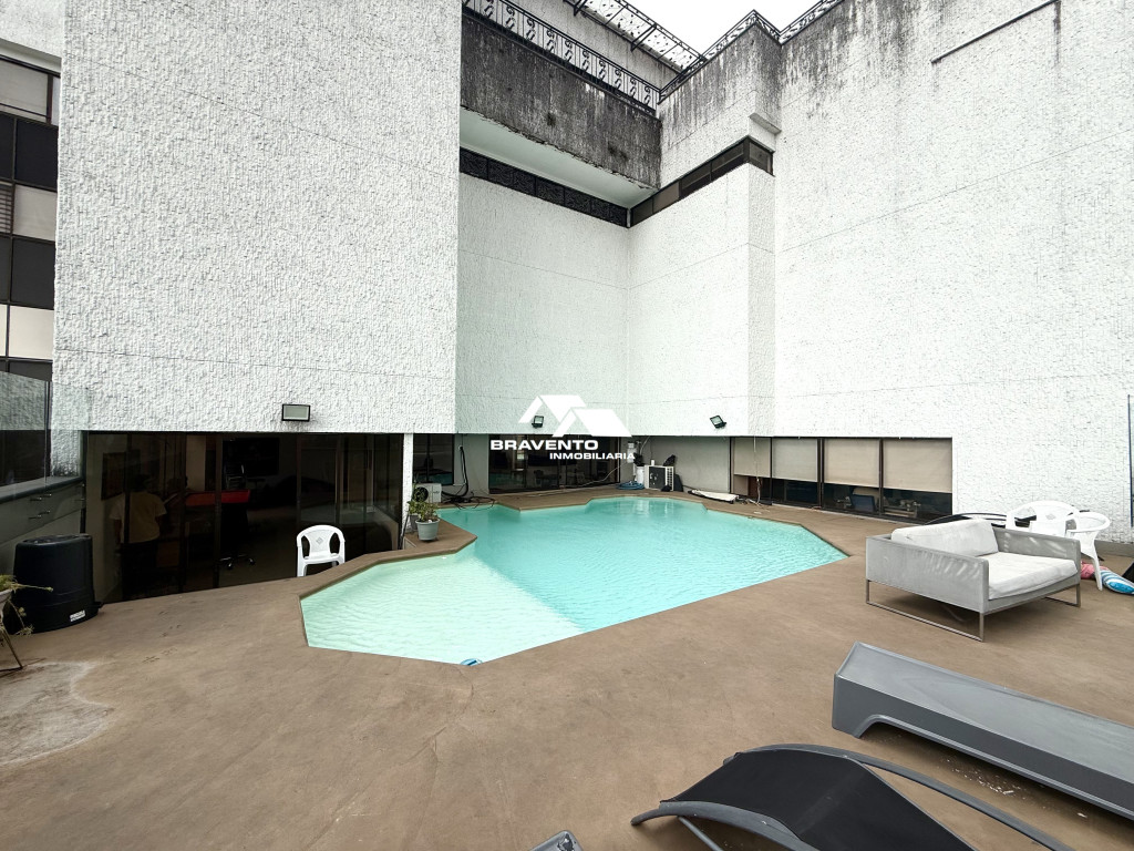 Apartamento en arriendo en Los Balsos, Medellín · foto 18 de 24