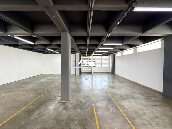 Oficina en arriendo en Simon Bolivar, Itagüí, 200 m² · foto 14 de 15