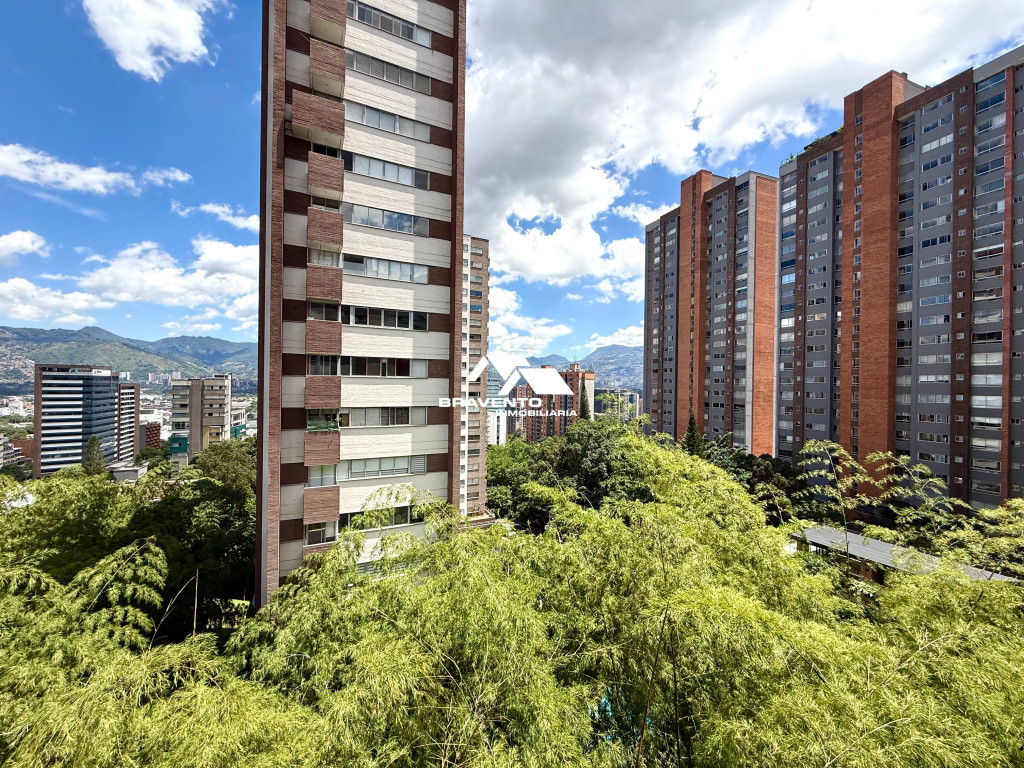 Apartamento en arriendo en Castropol, Medellín · foto 15 de 18