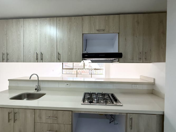 Apartamento de 3 alcobas en arriendo en Mesa, Envigado, 100 m² · foto 3 de 14