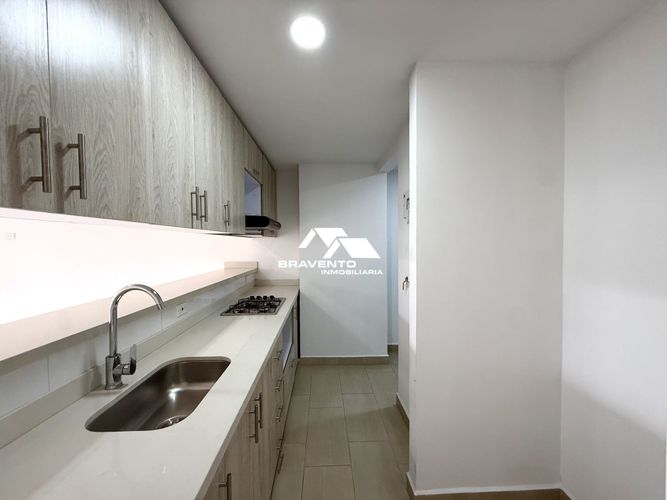 Apartamento de 3 alcobas en arriendo en Mesa, Envigado, 100 m² · foto 5 de 14