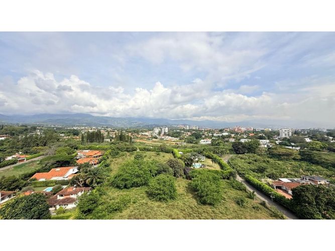 Apartamento de 3 alcobas en venta en Condominio Campestre Alameda De Cañas Gordas, Cali, 140 m² · foto 2 de 16