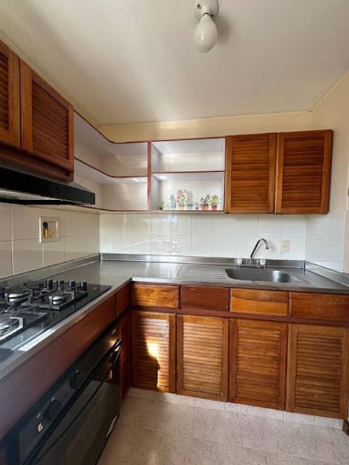 Apartamento de 2 alcobas en arriendo en Cola Del Zorro, Medellín, 65 m² · foto 3 de 19