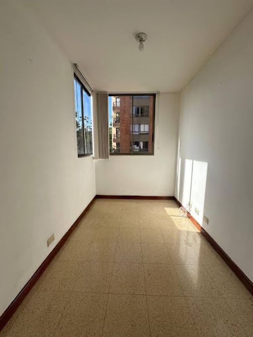 Apartamento de 2 alcobas en arriendo en Cola Del Zorro, Medellín, 65 m² · foto 11 de 19