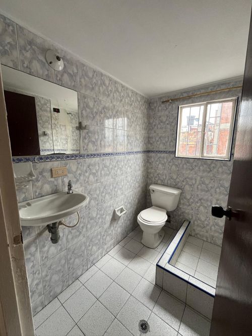 Casa de 5 alcobas en venta en Metropolis, Bogotá, 290 m² · foto 6 de 16