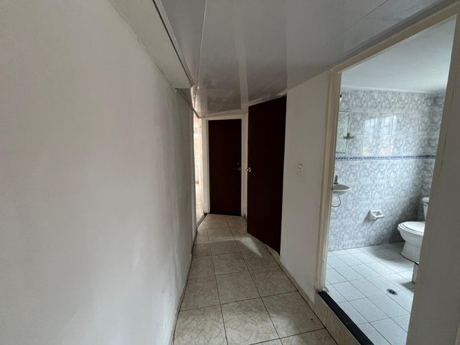 Casa de 5 alcobas en venta en Metropolis, Bogotá, 290 m² · foto 11 de 16