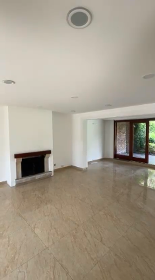 Casa de 3 alcobas en venta en San Jose De Bavaria, Bogotá, 109 m² · foto 2 de 11