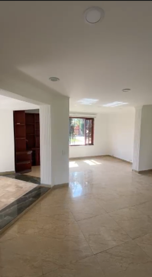 Casa de 3 alcobas en venta en San Jose De Bavaria, Bogotá, 109 m² · foto 3 de 11