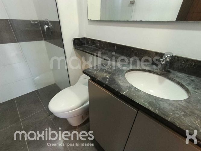 Apartamento de 3 alcobas en arriendo en Santa María De Los Ángeles, Medellín, 140 m² · foto 12 de 16