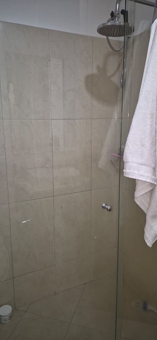 Apartamento de 1 alcoba en venta en Rionegro, 42 m² · foto 7 de 11