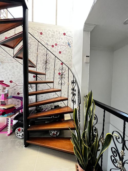 Casa de 10 alcobas en venta en Ospina Perez, Bogotá, 540 m² · foto 5 de 20