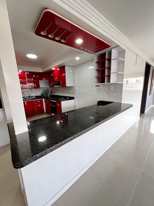 Casa de 10 alcobas en venta en Ospina Perez, Bogotá, 540 m² · foto 7 de 20