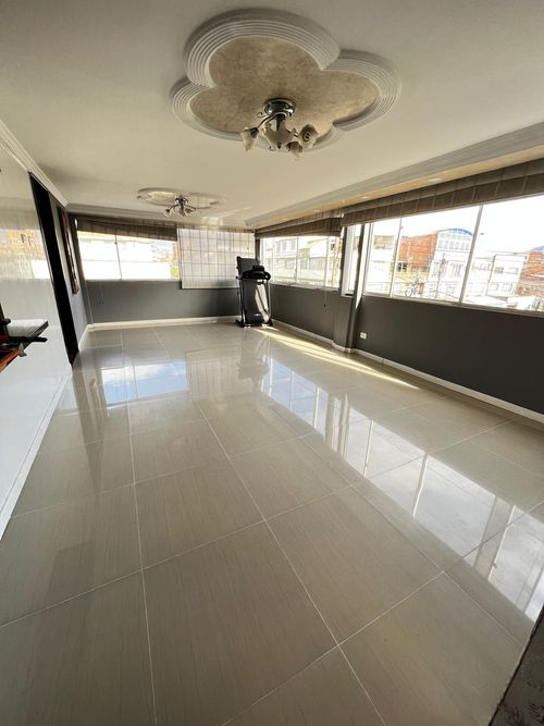 Casa de 10 alcobas en venta en Ospina Perez, Bogotá, 540 m² · foto 12 de 20