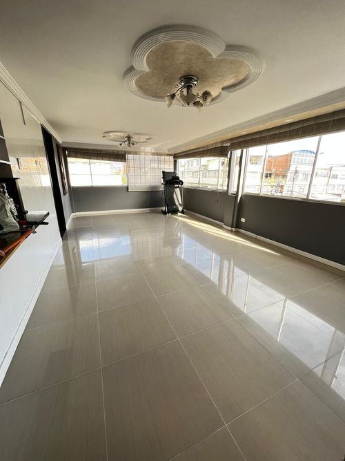 Casa de 10 alcobas en venta en Ospina Perez, Bogotá, 540 m² · foto 14 de 20