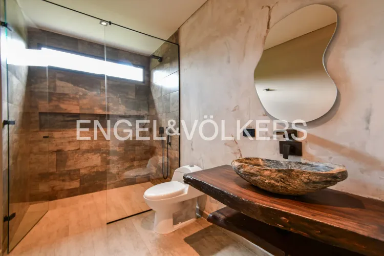Casa de 4 alcobas en venta en Gualanday, Rionegro, 525 m² · foto 15 de 23