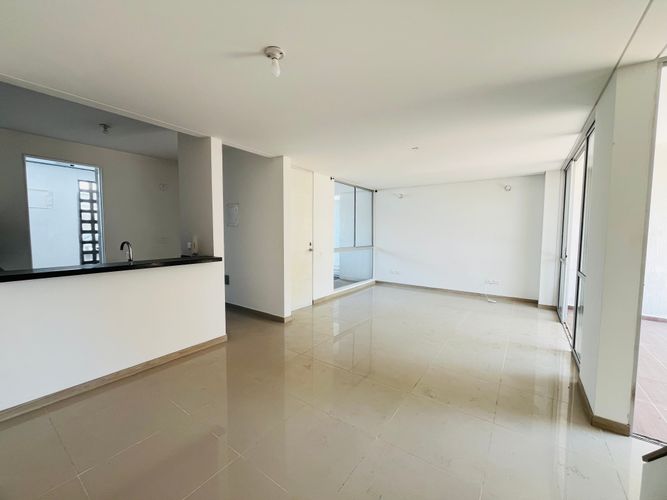Casa de 3 alcobas en venta en Cinco Soles, Jamundí, 137 m² · foto 3 de 24