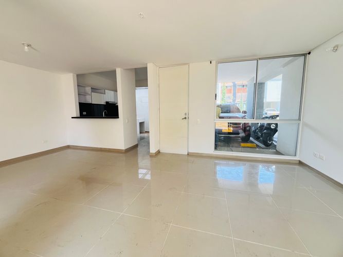 Casa de 3 alcobas en venta en Cinco Soles, Jamundí, 137 m² · foto 5 de 24