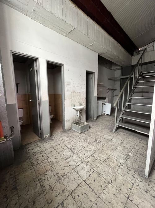 Bodega en arriendo en El Poblado, Medellín, 439 m² · foto 14 de 18