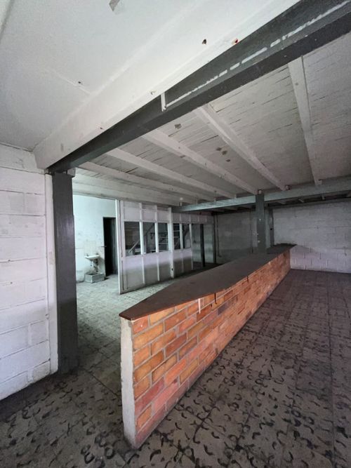 Bodega en arriendo en El Poblado, Medellín, 439 m² · foto 16 de 18