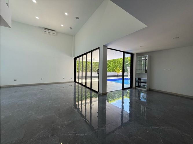Casa de 5 alcobas en venta en Peon, Jamundí, 450 m² · foto 6 de 23