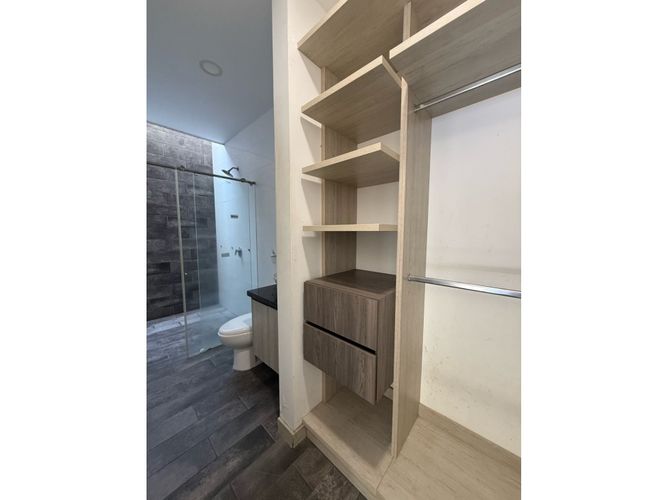 Casa de 5 alcobas en venta en Peon, Jamundí, 450 m² · foto 16 de 23