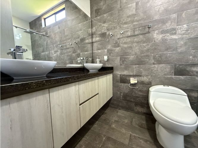 Casa de 5 alcobas en venta en Peon, Jamundí, 450 m² · foto 19 de 23