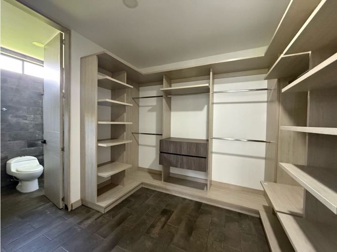 Casa de 5 alcobas en venta en Peon, Jamundí, 450 m² · foto 21 de 23